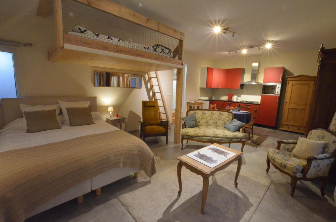Ferienhaus Charmes D'hotes Grand-Leez